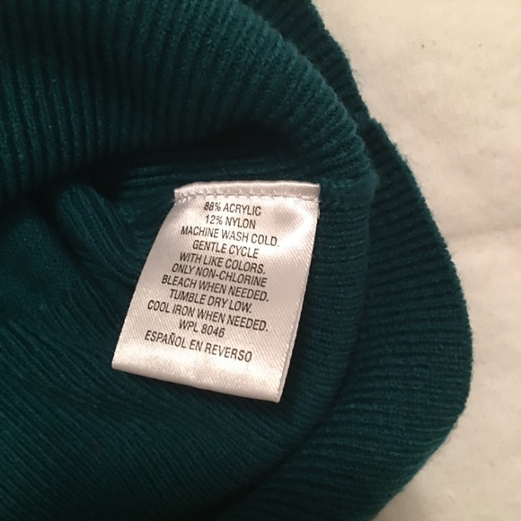 Sweater - Picture 5 of 5